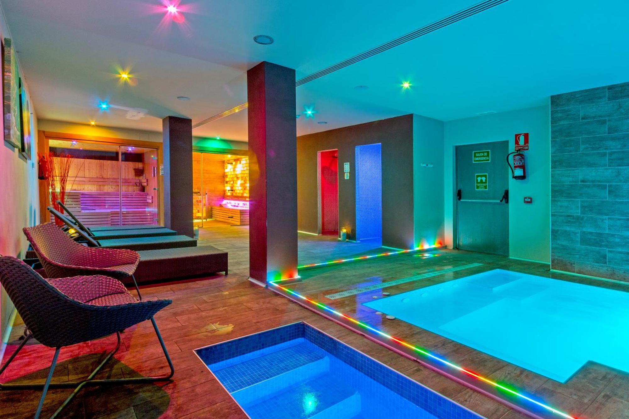 Nura Santa Ponsa & Spa Екстер'єр фото